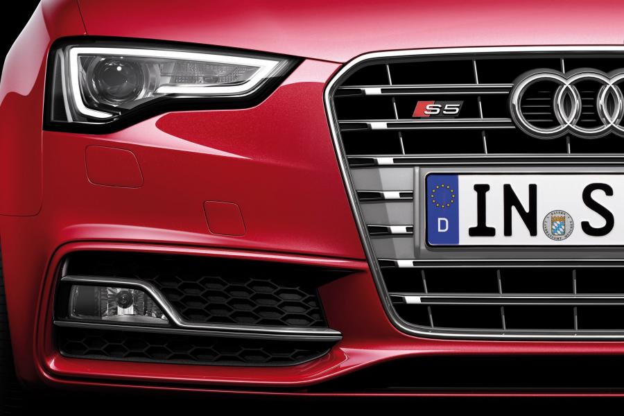 Детали экстерьера Audi S5 Cabriolet 2011 года  (фото 3 из 23)